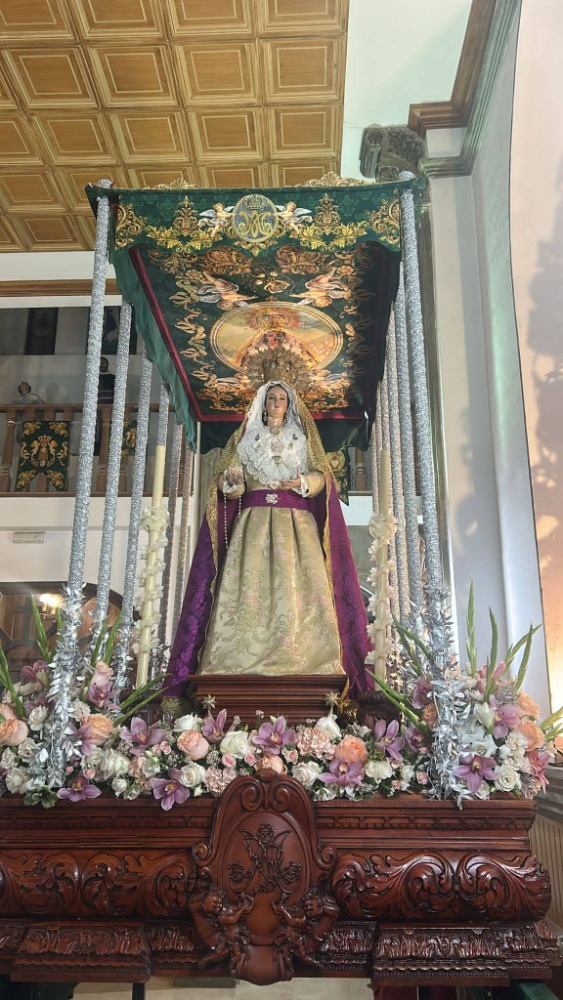 Palio verde impreso en terciopelo para paso de Virgen con diseño cofrade de alta definición